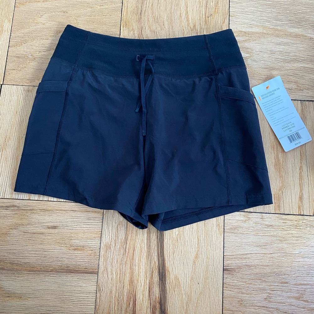 Lucy black woven short athletic